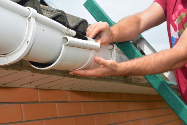 Cost of Large Gutter Repair in Joliet